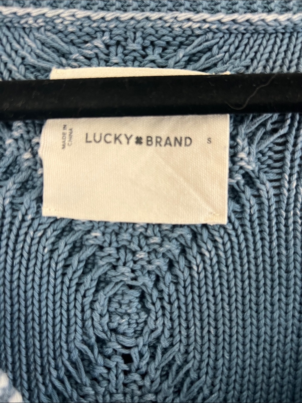 Lucky Brand Cable Knit V-Neck Sweater - Picture 3 of 10